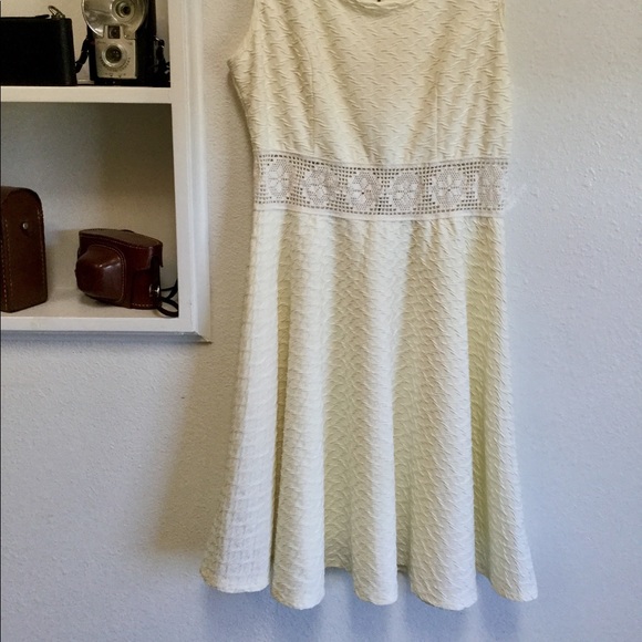 American Rag Dress π - Picture 3 of 7